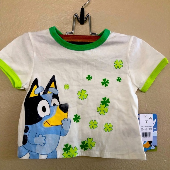 Bundle Disney Bluey Cat & Jack Girls Shamrock Graphic Prints Shirts Size S 6/7 - Picture 1 of 16